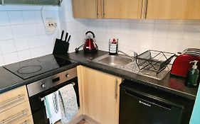 Elegant 1-Bedroom Apartment In Camden Town