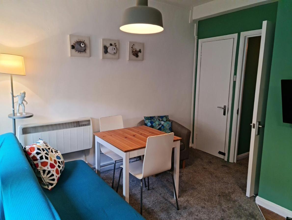 Elegant 1-Bedroom Apartment In Camden Town Londres Exterior foto